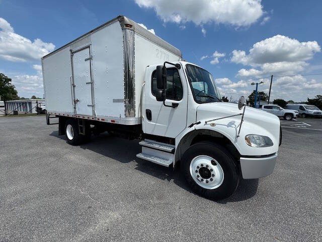 2017 Freightliner M2