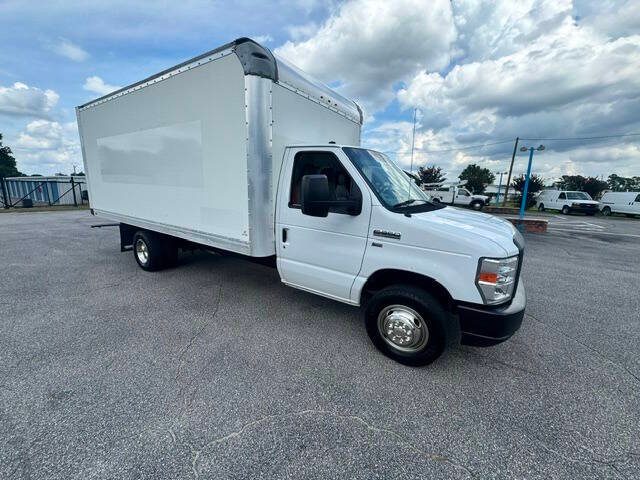 2019 Ford E-350