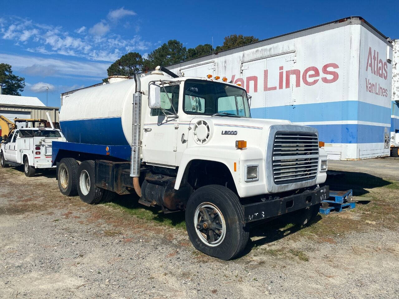 1978 Ford L8000