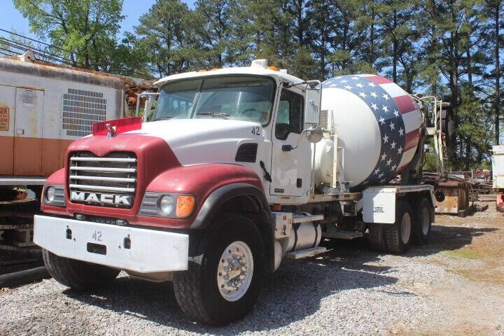 2003 Mack Cv (Granite)