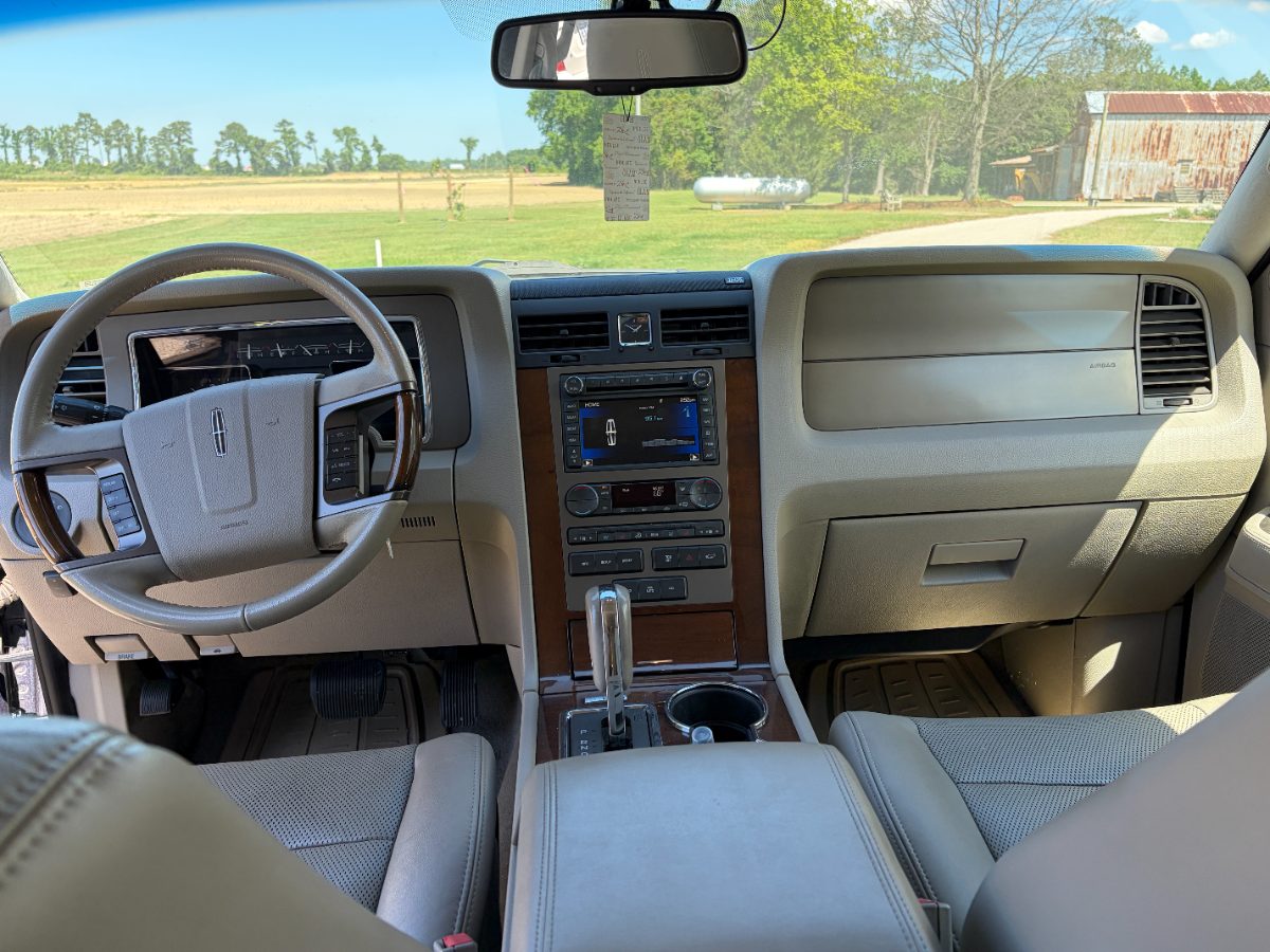 2014 Lincoln Navigator Base - Photo 18