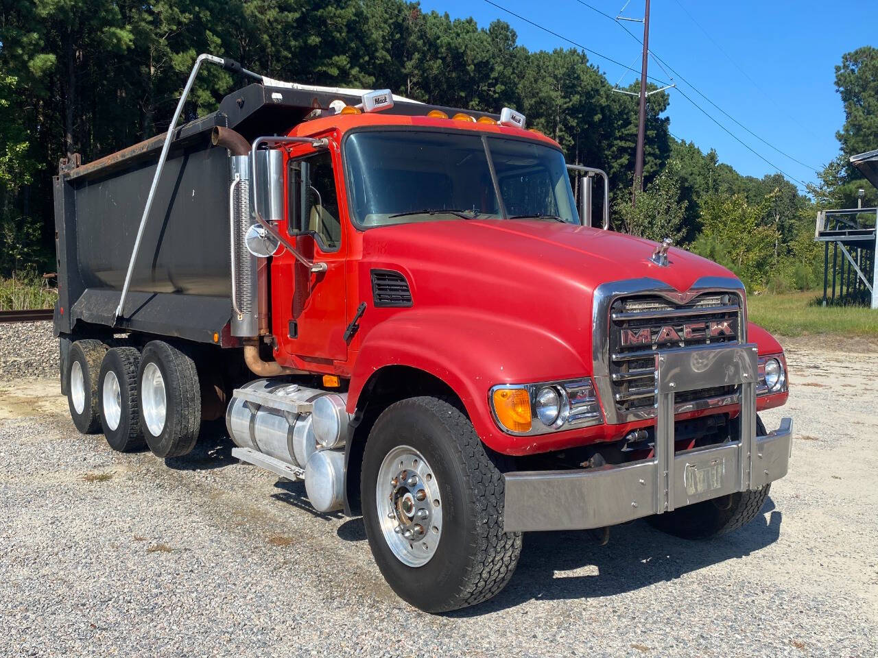 2005 Mack Granite