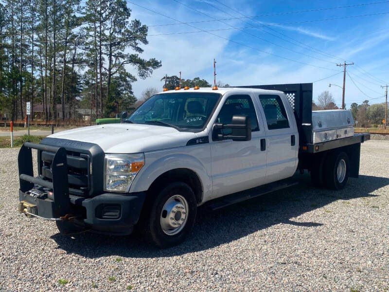 2016 Ford F-350 Super Duty Chassis Cab XL - Photo 3