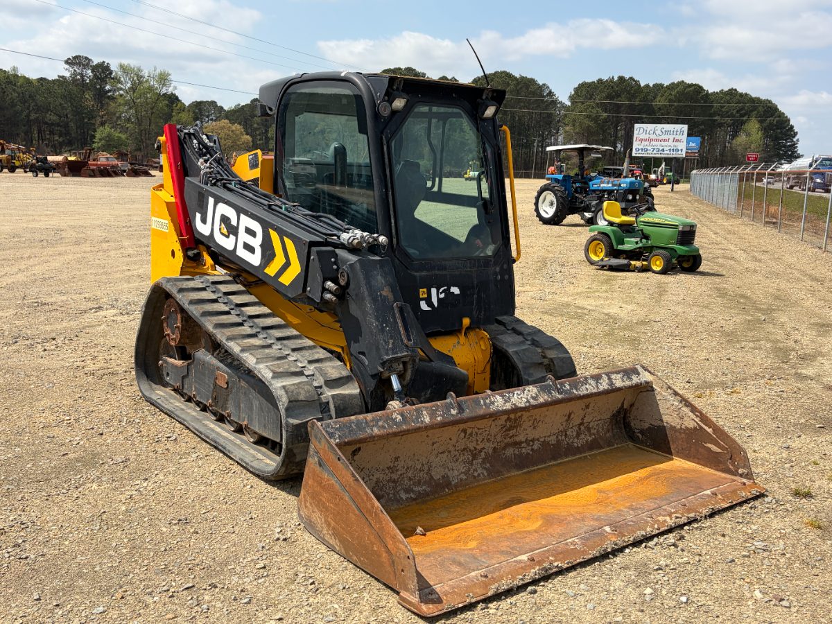 2021 JCB 3TS-8T