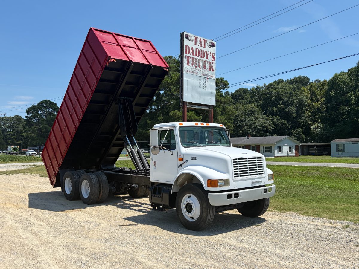 1996 International 4900