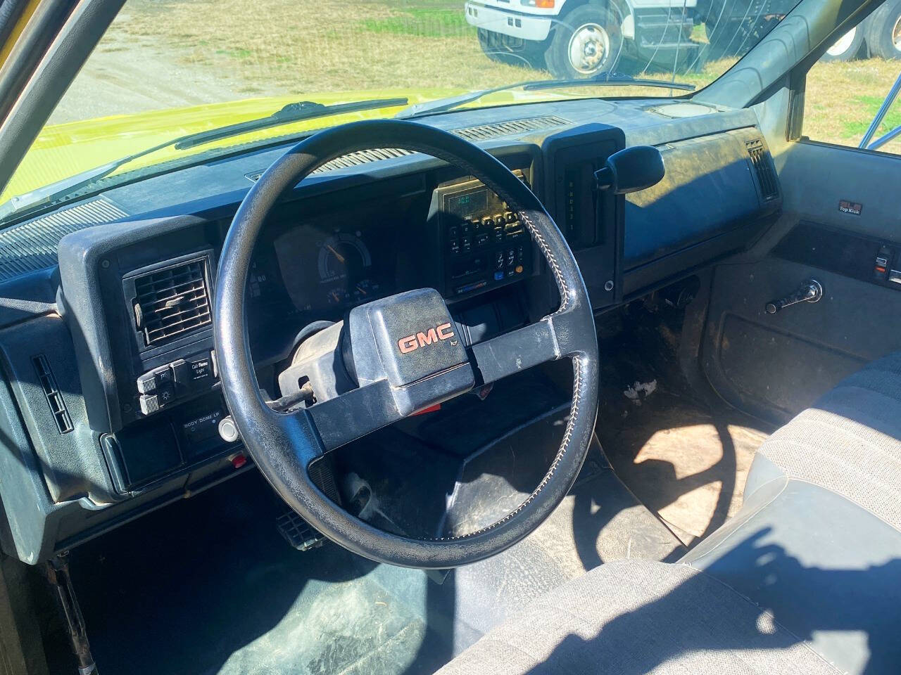 1991 GMC Topkick - Photo 15