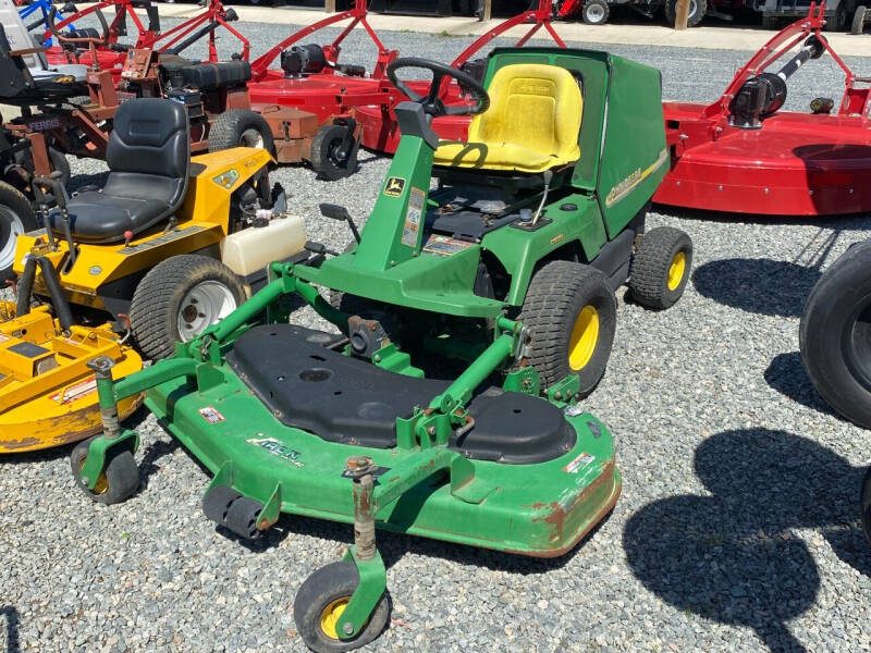 John Deere F735