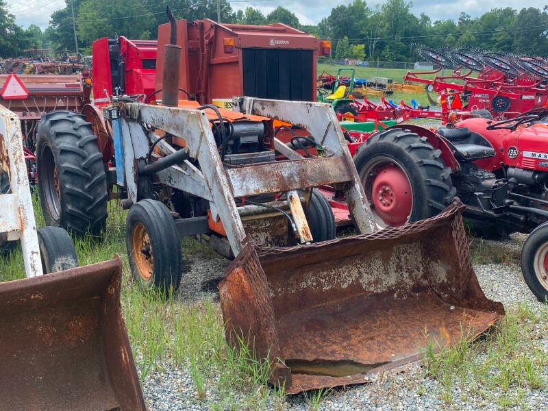 1967 Massey Ferguson 175