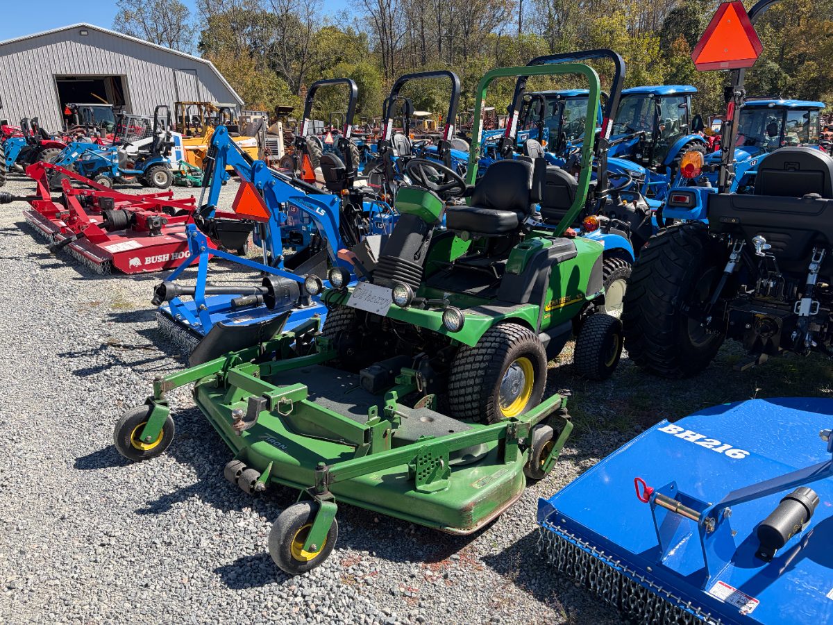 John Deere 1435 72" 7-Iron Commercial Deck