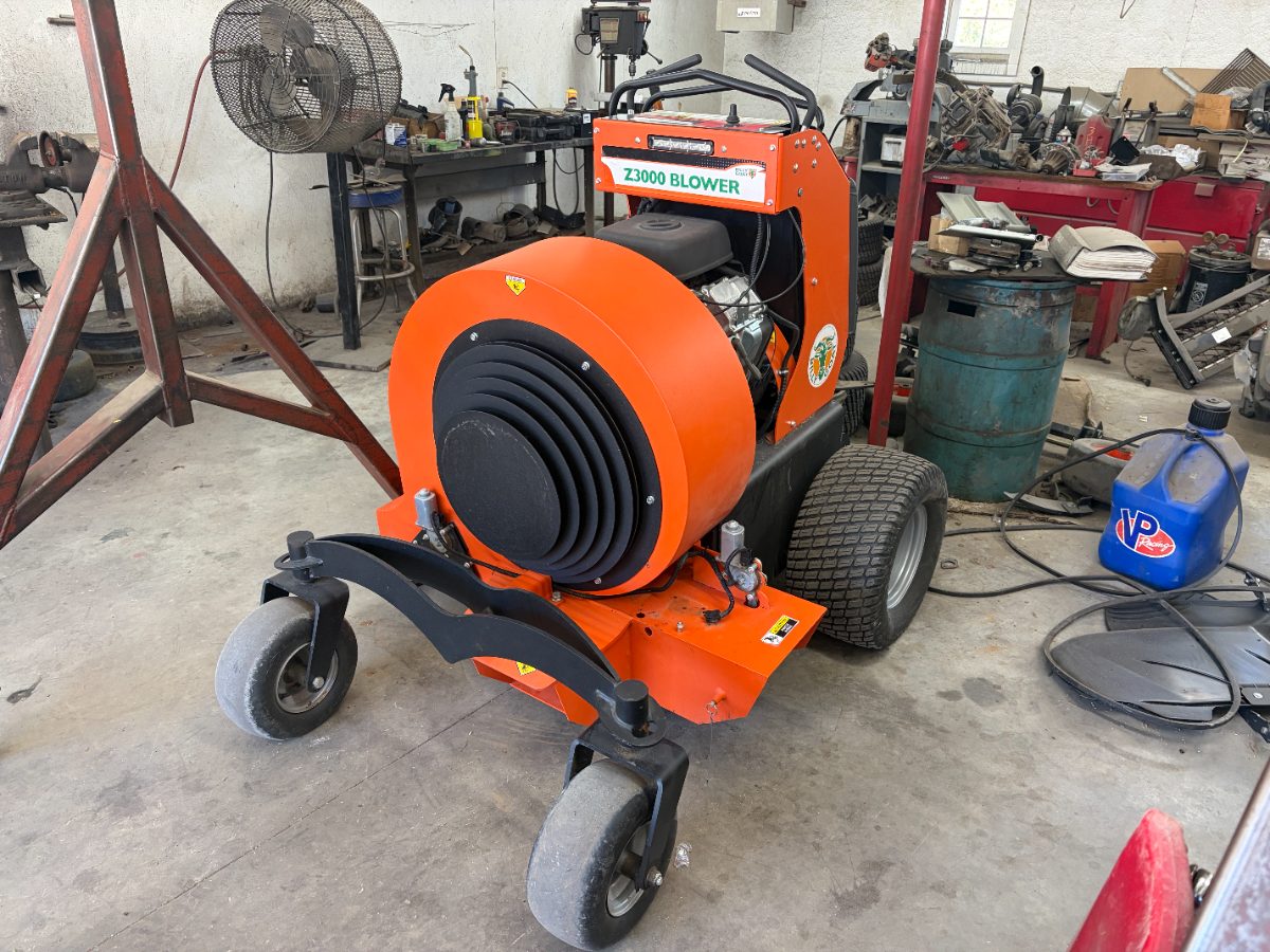 Billy Goat Hurricane Z3000