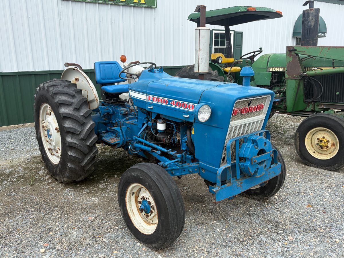 1970 Ford 4000